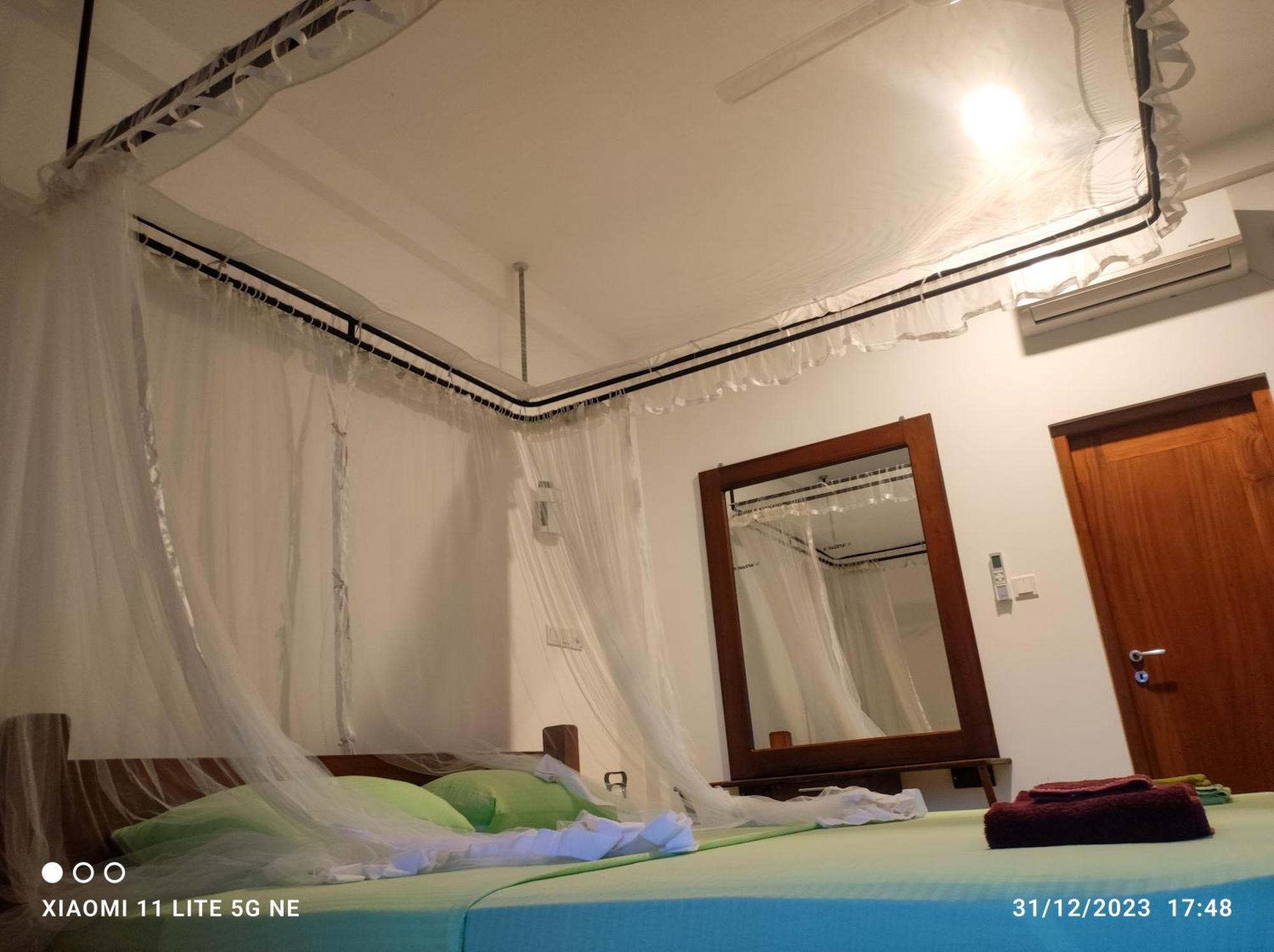 Villa Tanzanite Hikkaduwa Dış mekan fotoğraf