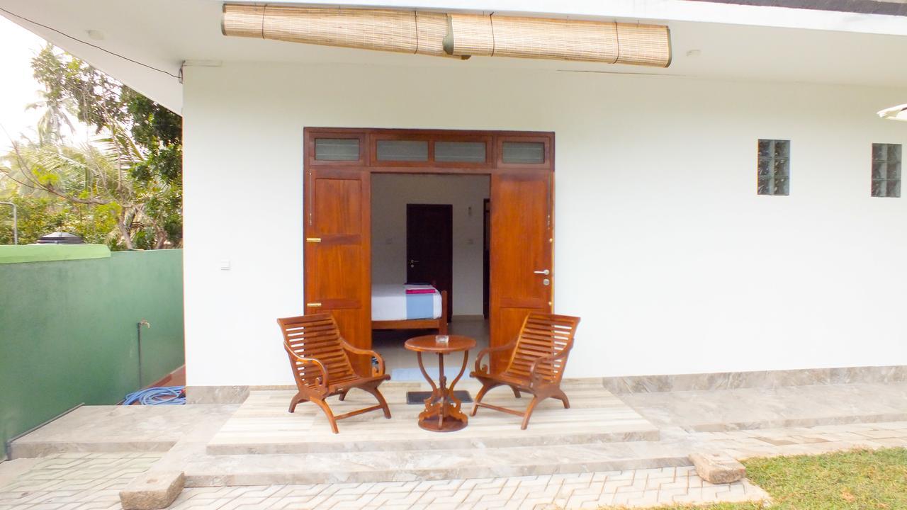 Villa Tanzanite Hikkaduwa Dış mekan fotoğraf