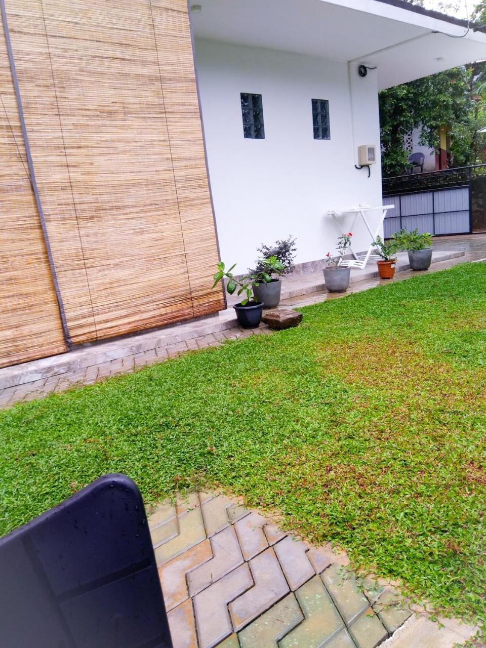 Villa Tanzanite Hikkaduwa Dış mekan fotoğraf